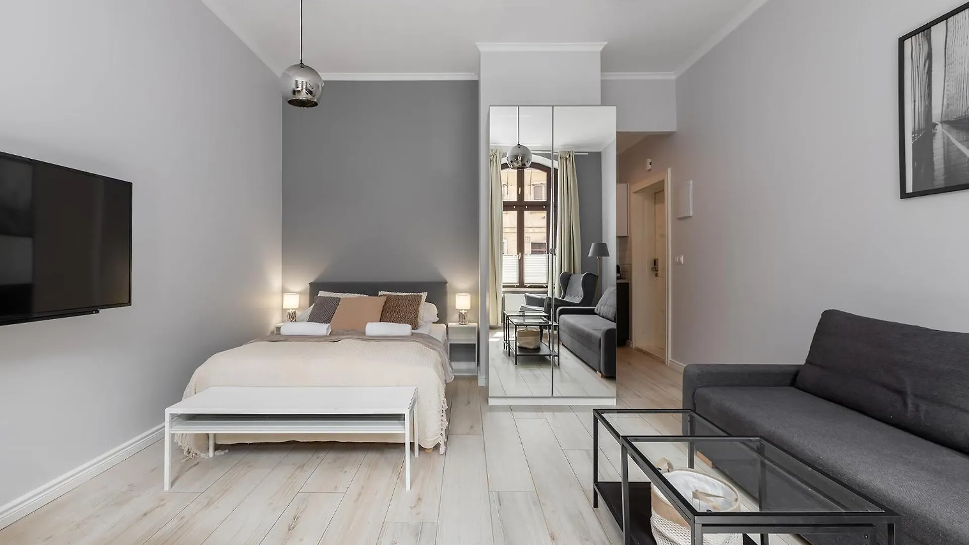 Good Weather Apartment Πόζναν